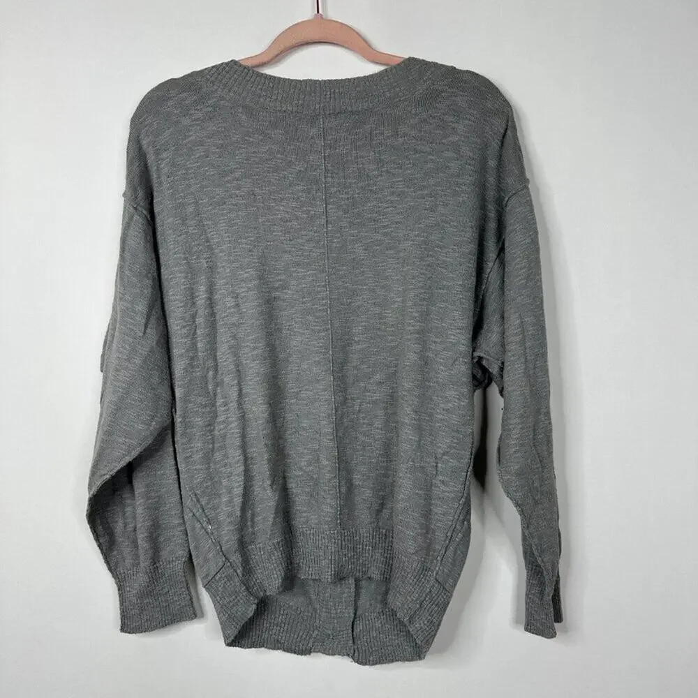 2/$30 Kensie Big Buttons V-Neck Cardigan Pockets Gray Medium #A0463 TRB3